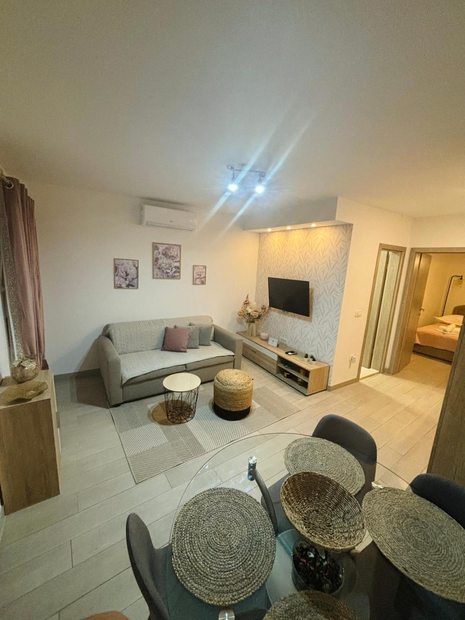 Apartman Onavi Makarska Ngoại thất bức ảnh